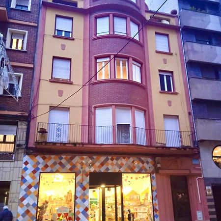 Antolin Yellow Door Ponferrada Dış mekan fotoğraf